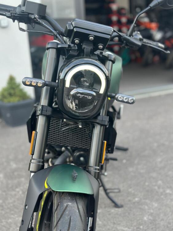 Benelli Leoncino 125 (2022 - 25) (2)