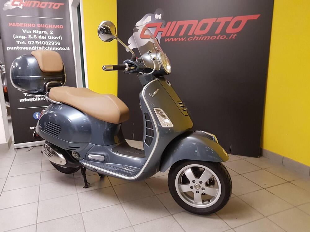 Vespa GTS 300 (2017 - 18) (3)