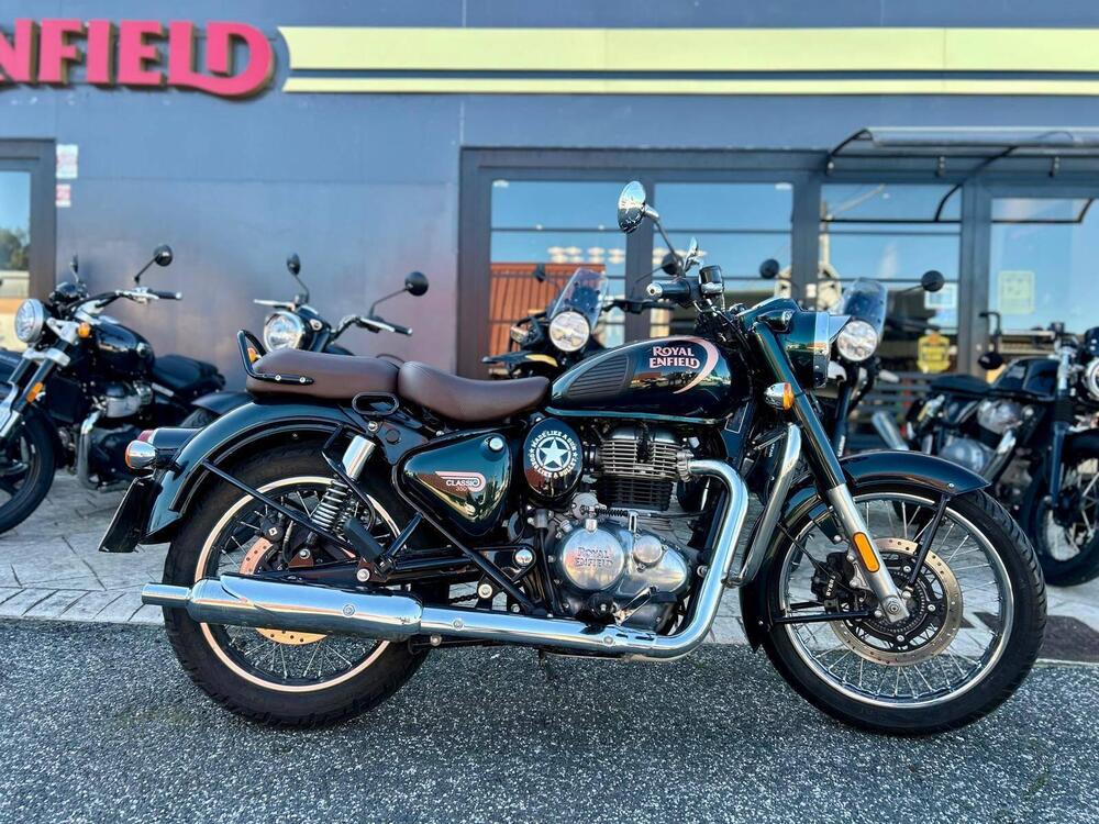 Royal Enfield Classic 350 (2021 - 25) (4)