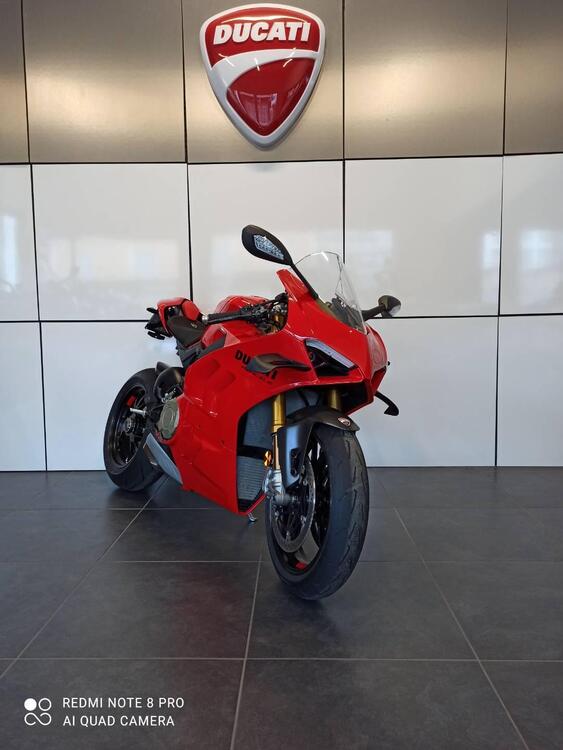 Ducati Panigale V4 S (2022 - 24) (4)