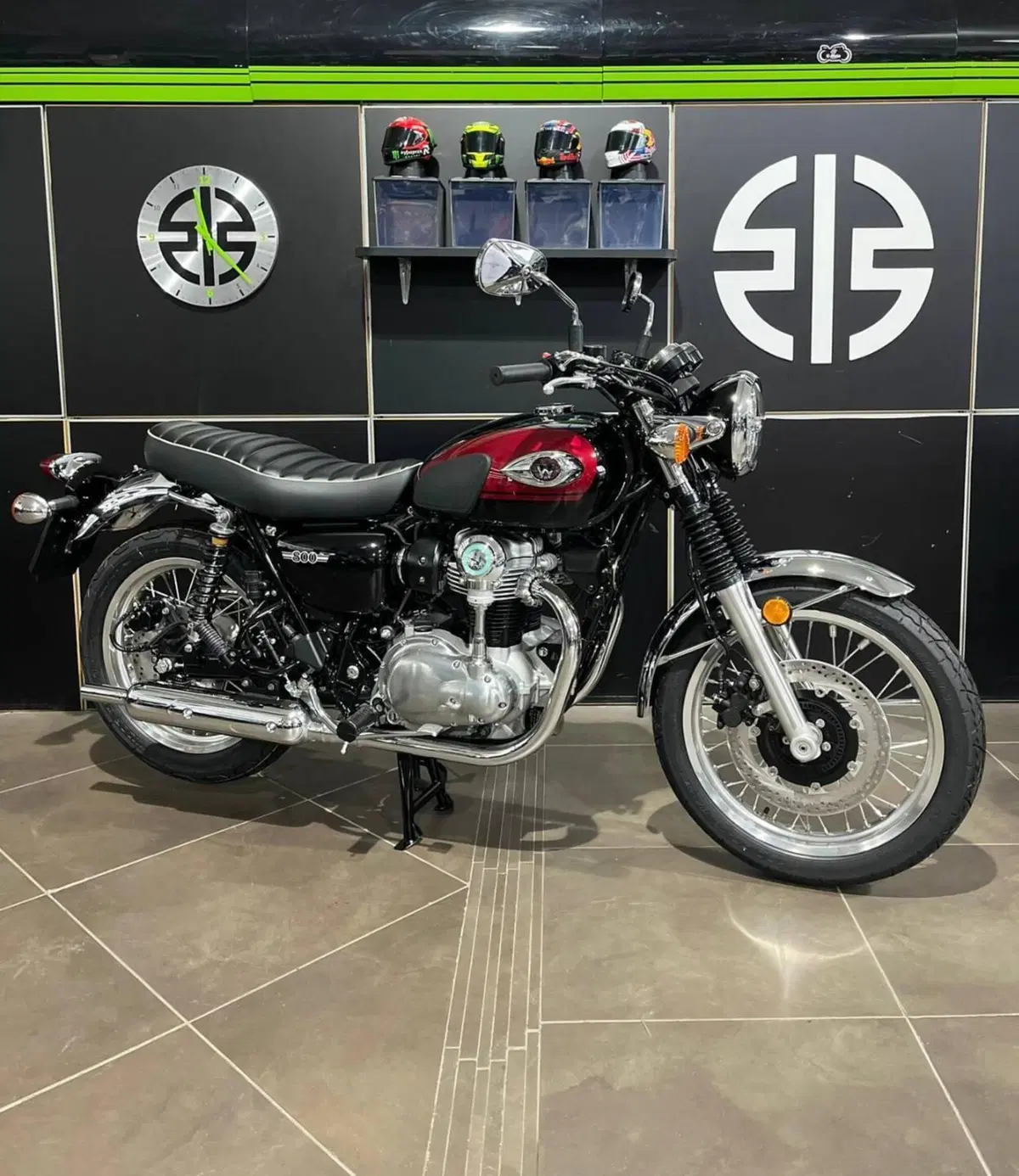 Kawasaki W 800 (2021 - 26) (3)