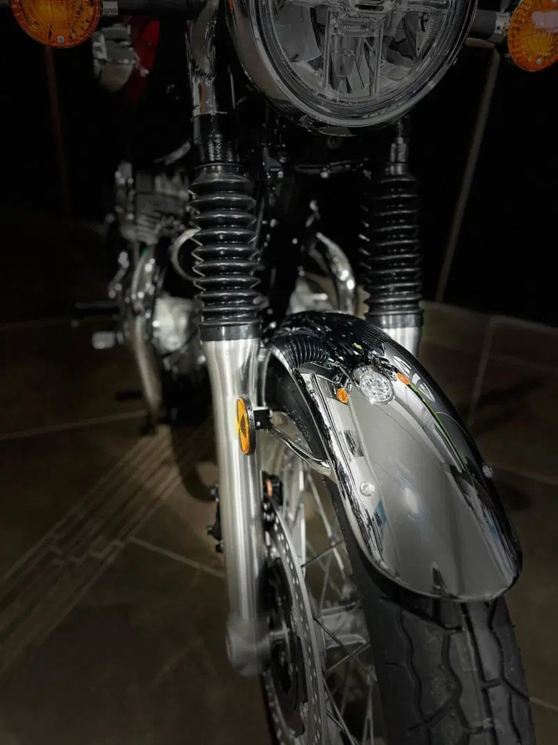 Kawasaki W 800 (2021 - 26) (8)