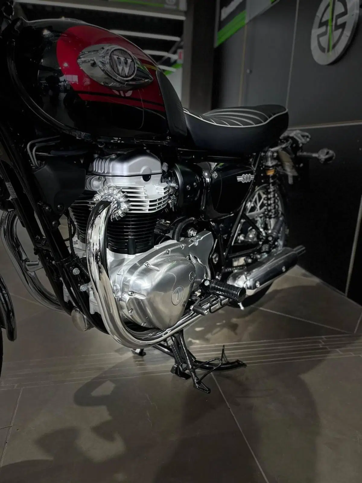 Kawasaki W 800 (2021 - 26) (9)