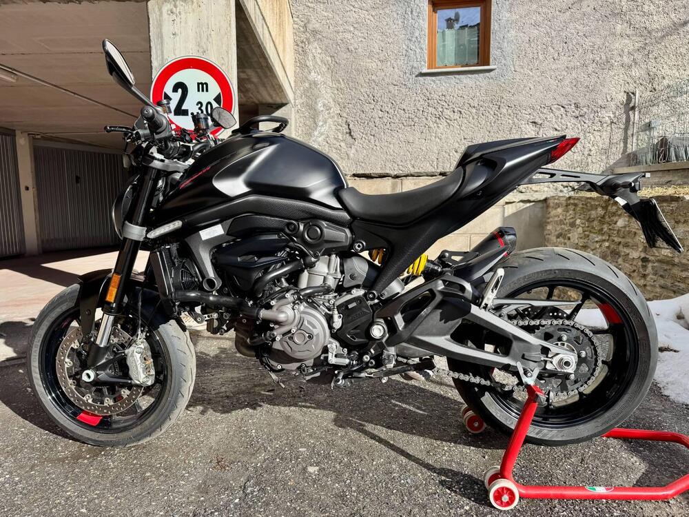 Ducati Monster 937 + (2021 - 25) (2)