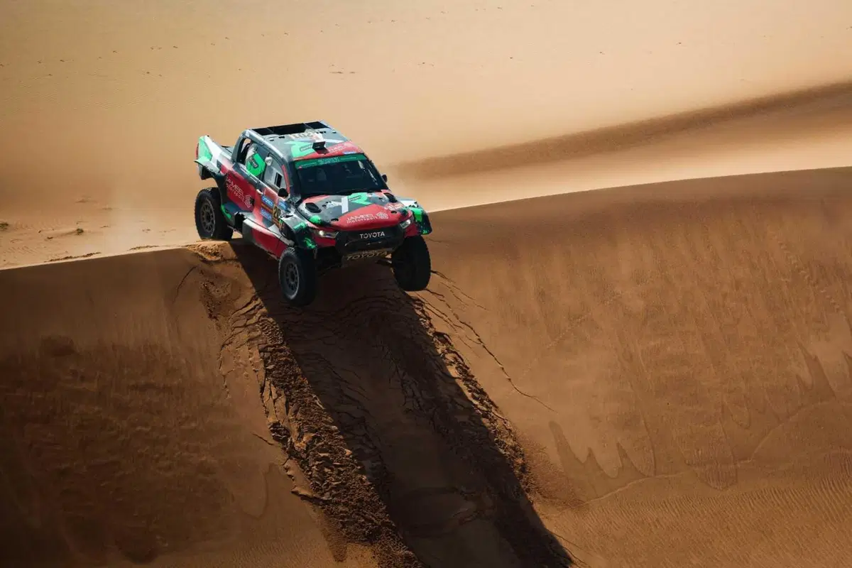 Dakar 2025. T9. Sanders, KTM, resiste, Al Rajhi, Toyota, passa al comando [VIDEO] (16)