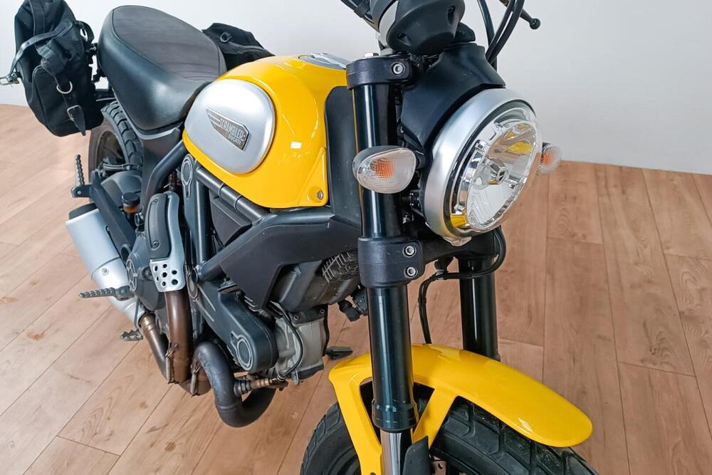 Ducati Scrambler 800 Icon (2015 - 16) (5)