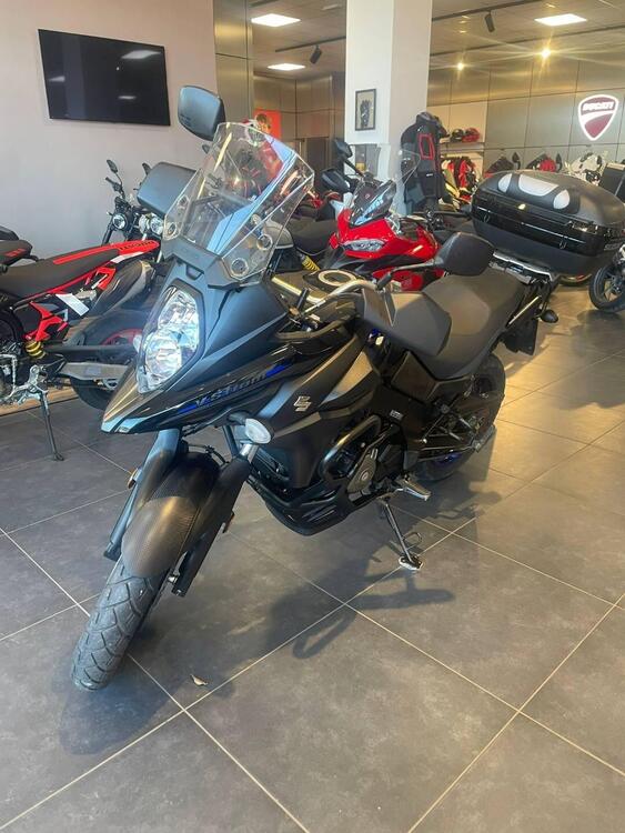 Suzuki V-Strom 650XT (2021 - 25) (3)