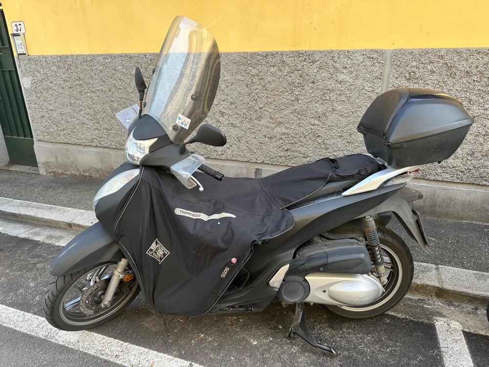 Honda SH 300 i ABS (2016 - 20) (3)