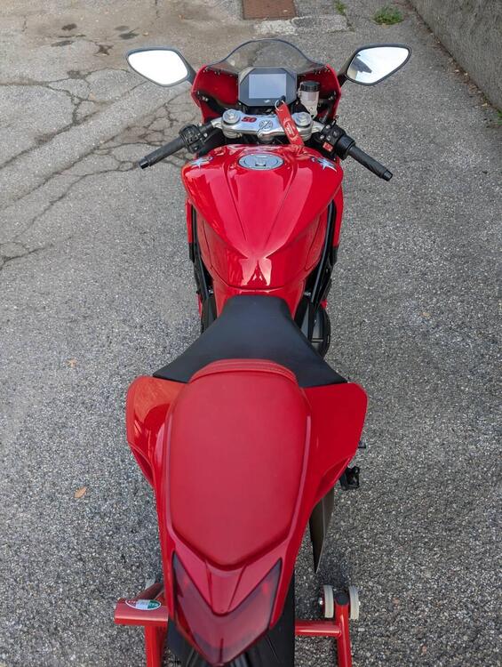 MV Agusta F3 800 Rosso (2021 - 23) (2)