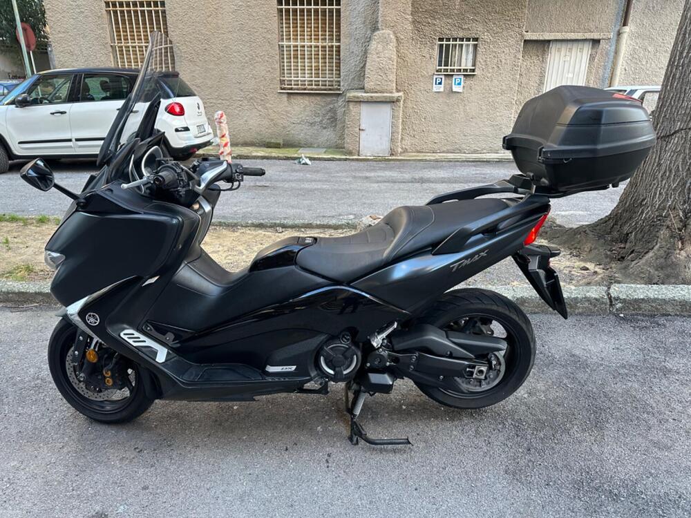 Yamaha T-Max 530 DX (2017 - 19) (2)