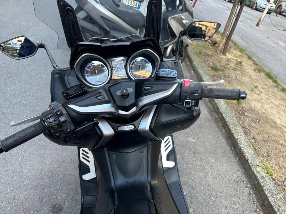 Yamaha T-Max 530 DX (2017 - 19) (4)