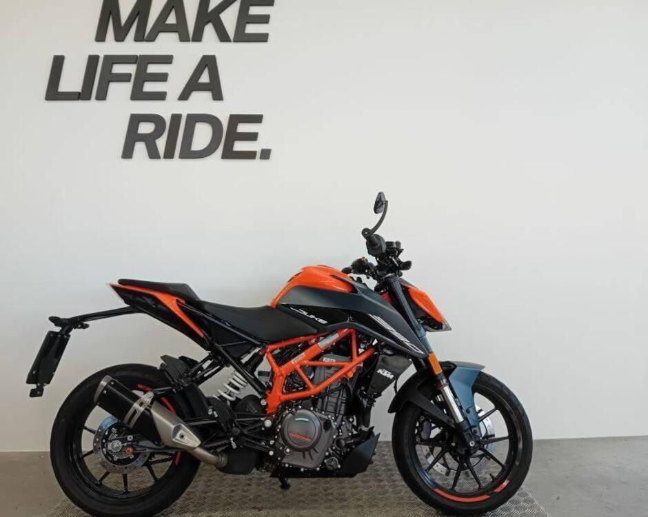 KTM 390 Duke (2021 - 23)