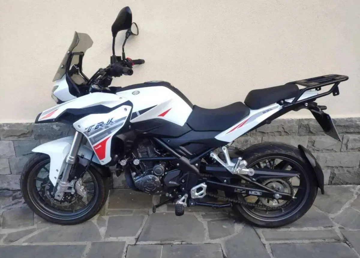 Benelli TRK 251 (2022 - 25) (2)
