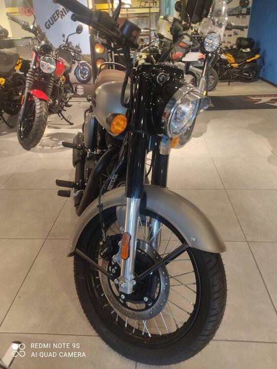 Royal Enfield Classic 350 (2021 - 25) (2)