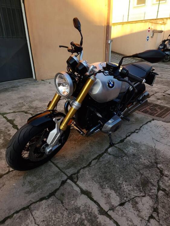 Bmw R nineT 1200 Pure (2017 - 20) (4)