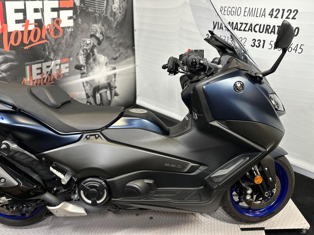 Yamaha T-Max 560 (2022 - 24) (2)