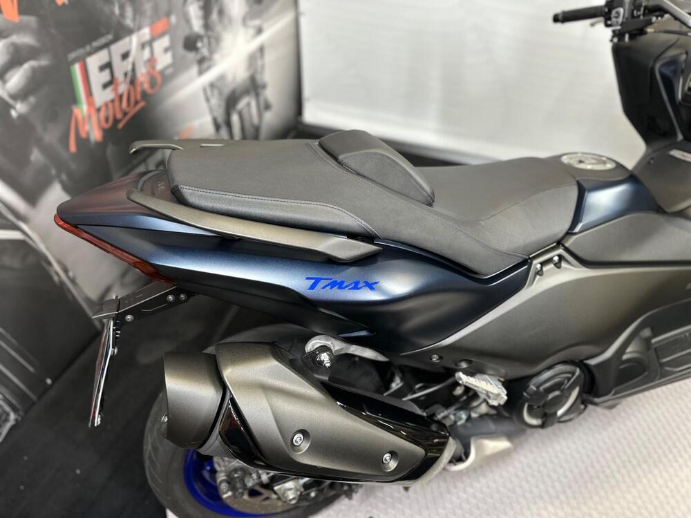 Yamaha T-Max 560 (2022 - 24) (3)