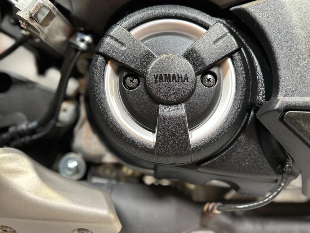 Yamaha T-Max 560 (2022 - 24) (5)