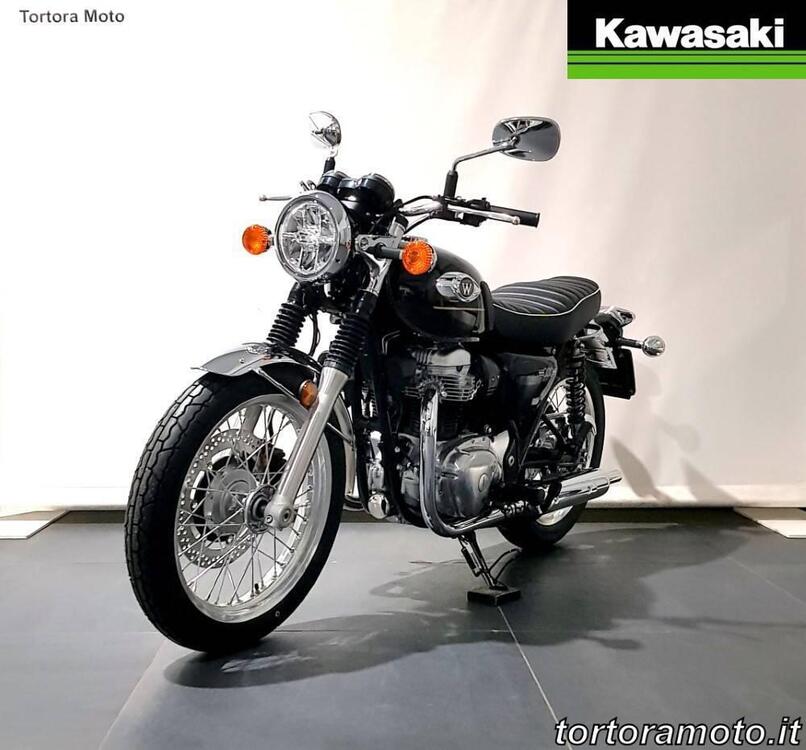 Kawasaki W 800 (2021 - 25) (3)