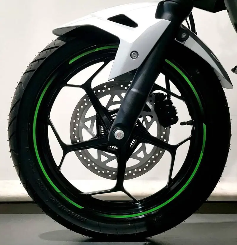 Kawasaki Z e-1 (2024 - 26) (7)