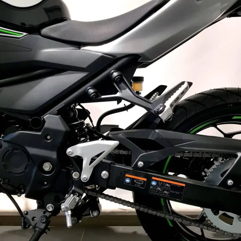 Kawasaki Z e-1 (2024 - 26) (11)