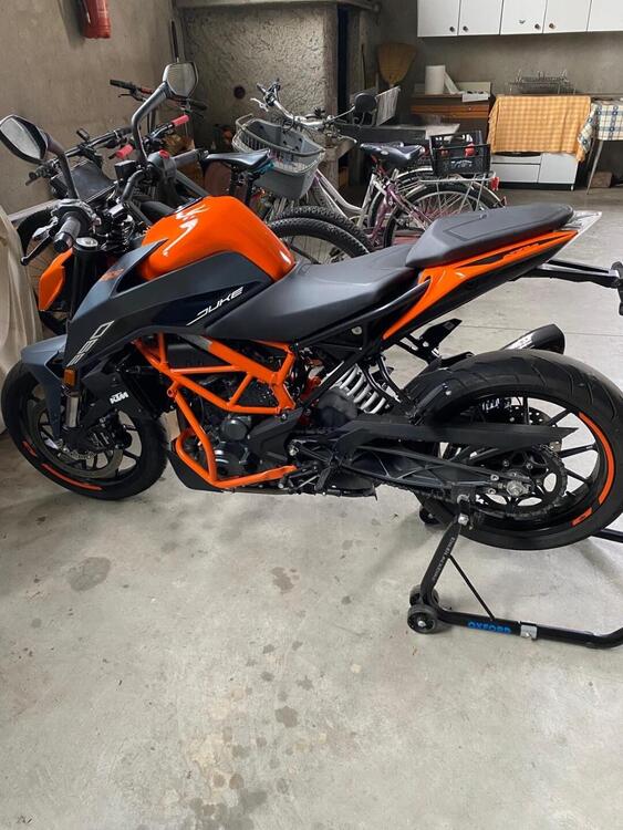 KTM 390 Duke (2021 - 23) (4)