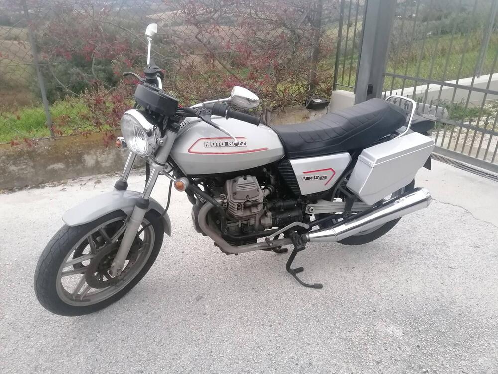 Moto Guzzi V35 II - 2 proprietari, conservata, borse laterali