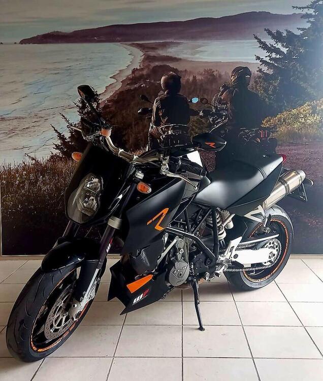 KTM 990 Super Duke (2007 - 11) (3)