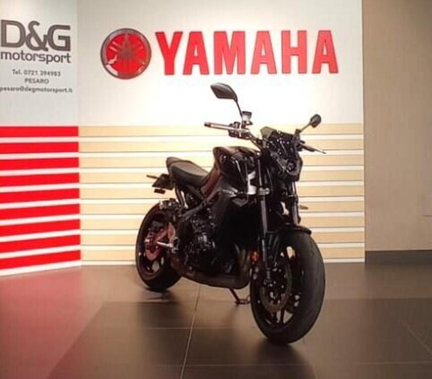 Yamaha MT-09 (2021 - 23) (2)