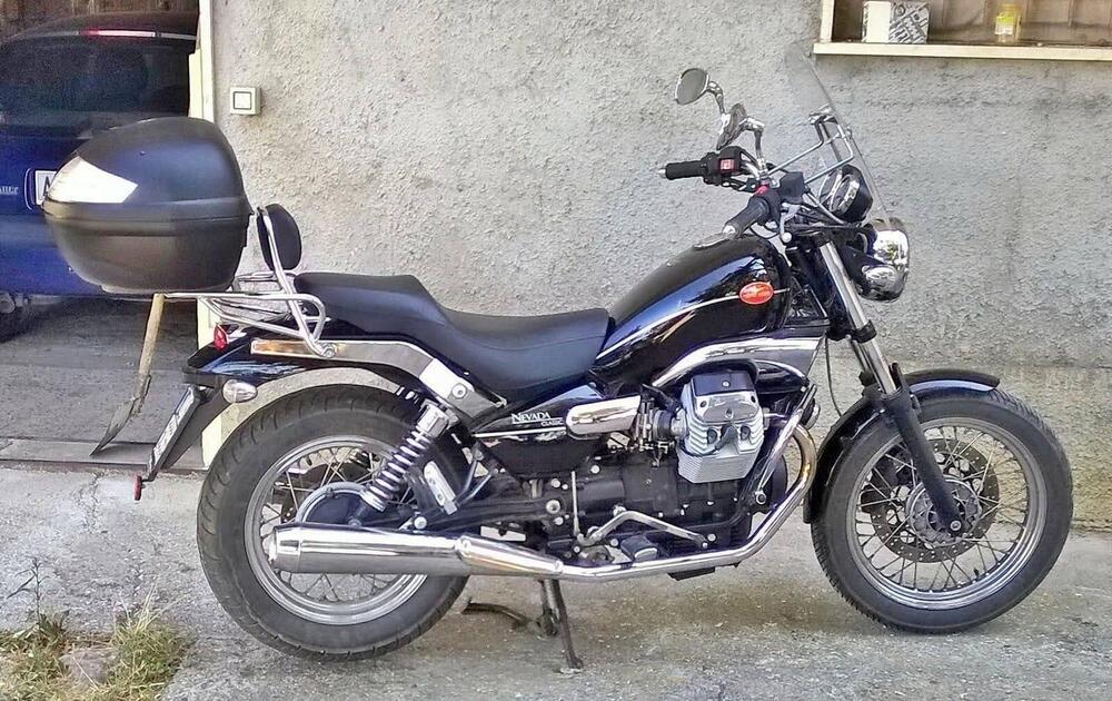 Moto Guzzi Nevada