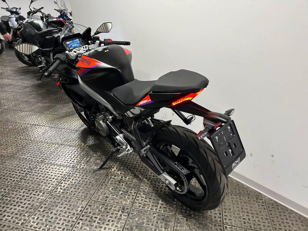 Aprilia RS 457 (2024 - 25) (3)