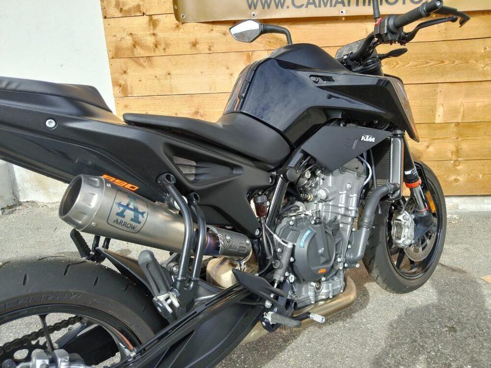 KTM 890 Duke L (2021) (5)