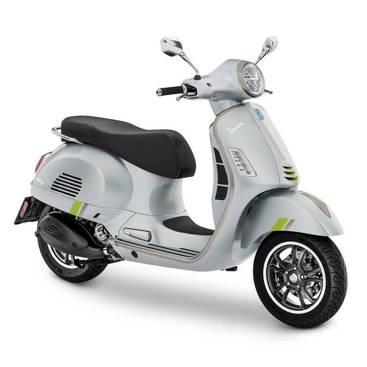 Vespa GTS 300 Super Tech (2023 - 24)