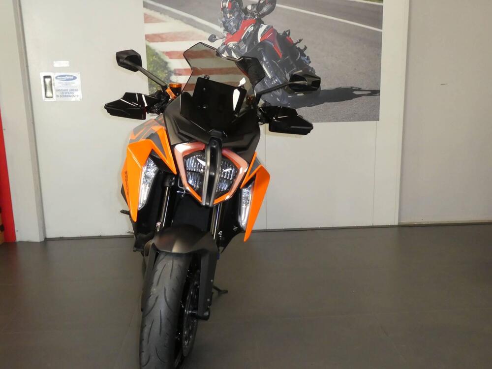 KTM 1290 Super Duke GT (2022 - 24) (3)