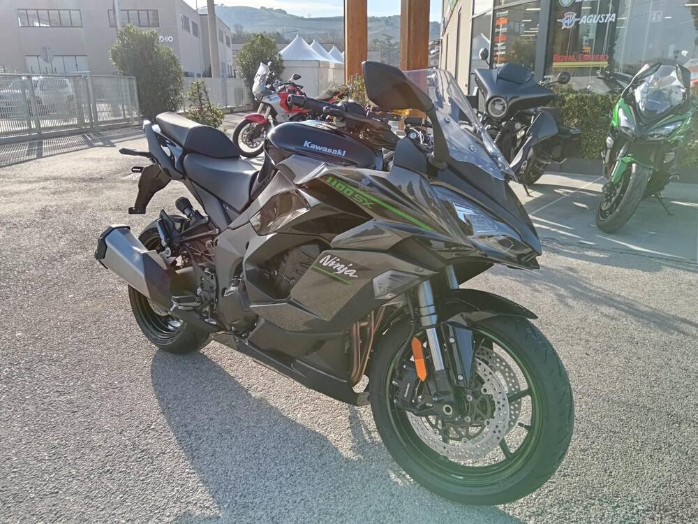 Kawasaki Ninja 1100 SX (2025) (2)