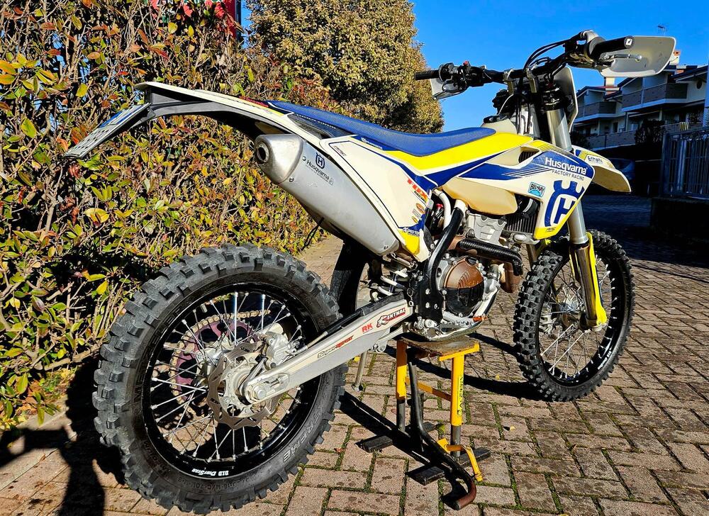 Husqvarna FE 350 (2019) (2)