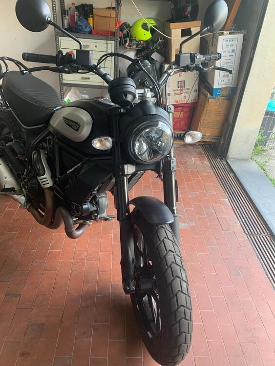 Ducati Scrambler 800 Icon Dark (2020) (3)