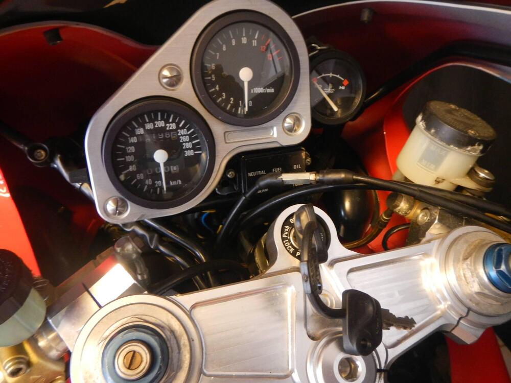 Bimota YB11 (4)