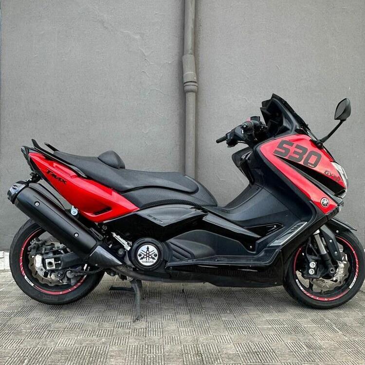 Yamaha T-Max 530 (2015 - 16)