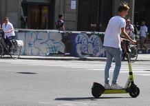 Nuovo Codice della Strada. Senza casco sul monopattino elettrico: sei studenti multati dalla Polizia Municipale