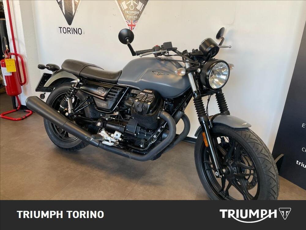 Moto Guzzi V7 III Stone (2017 - 20)