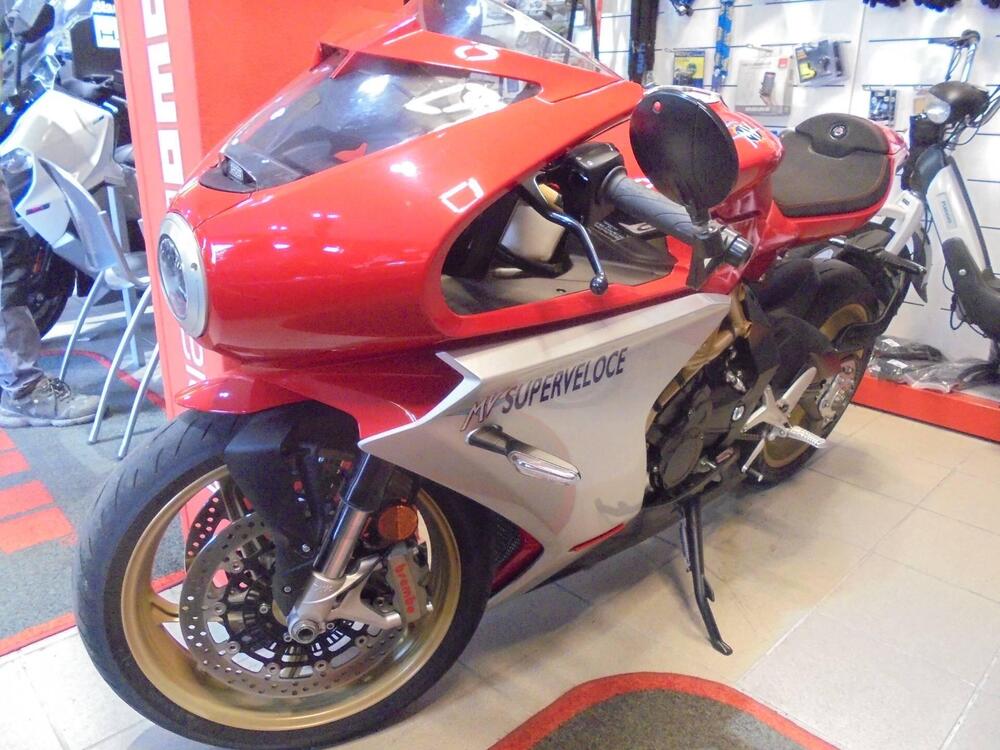 MV Agusta Superveloce 800 (2021 - 25)