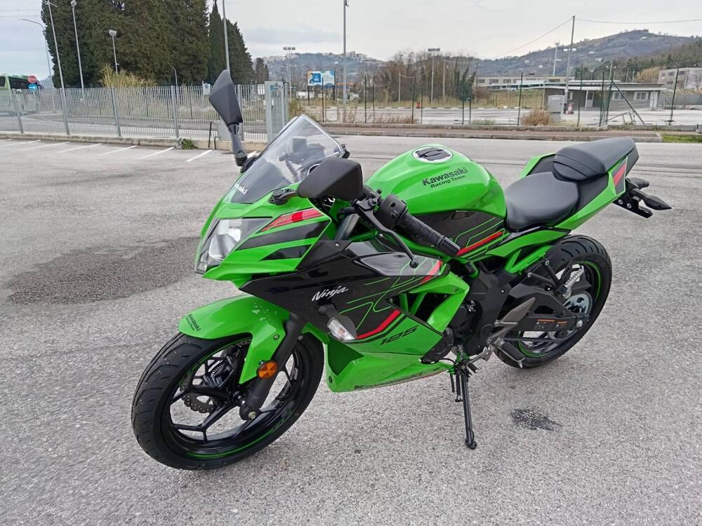 Kawasaki Ninja 125 (2021 - 25) (3)