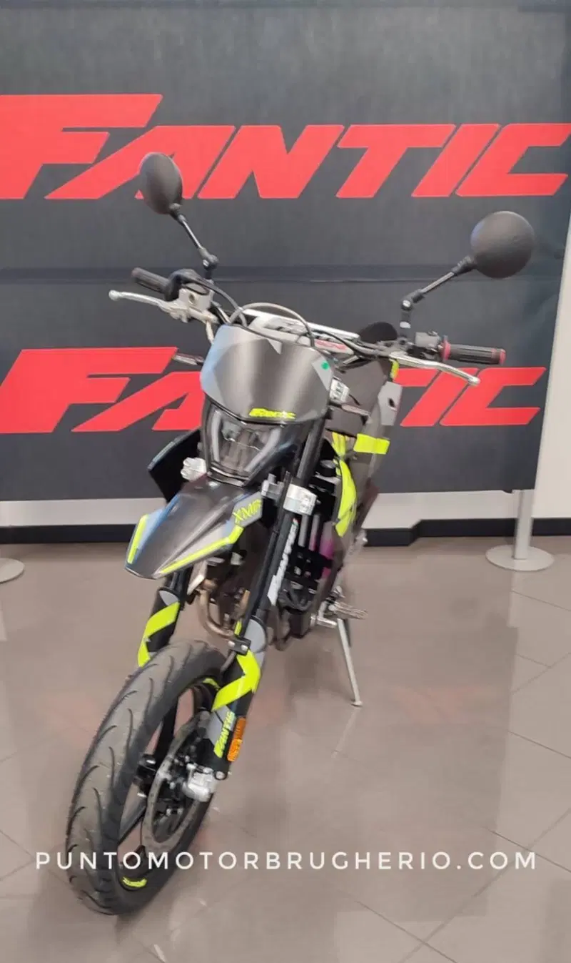 Fantic Motor XMF 125 Performance (2025 - 26) (8)