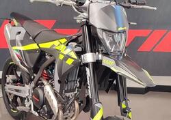 Fantic Motor XMF 125 Performance (2025) nuova