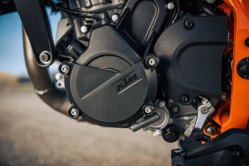 KTM 390 SMC R (2025 - 26) (19)