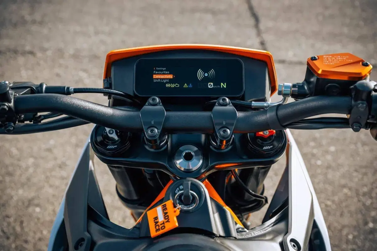 KTM 390 SMC R (2025 - 26) (20)