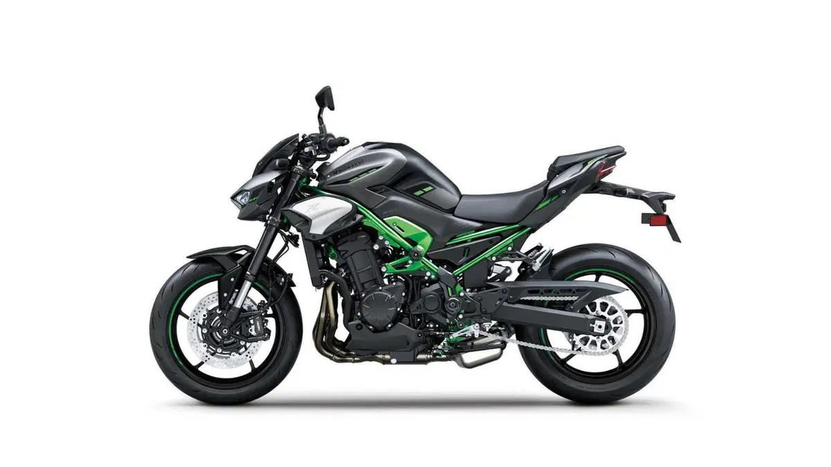 Kawasaki Z 900 Z 900 A2 (2025 - 26) (4)