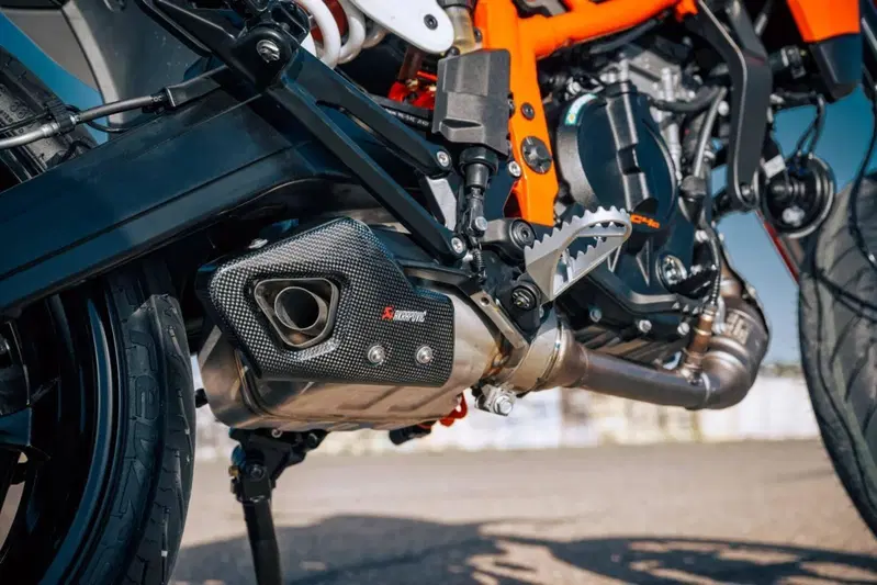 KTM 125 SMC R (2025 - 26) (8)