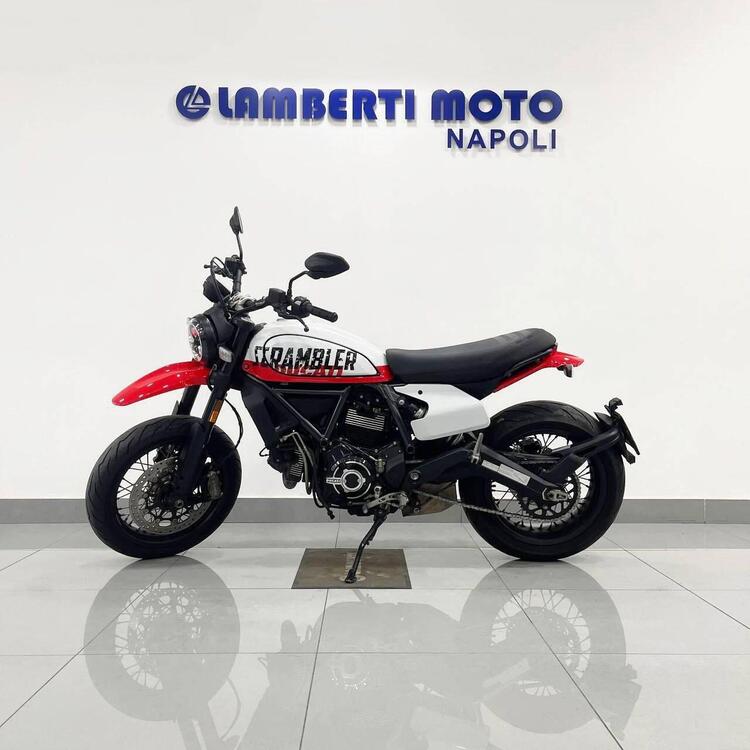 Ducati Scrambler 800 Urban Motard (2022)